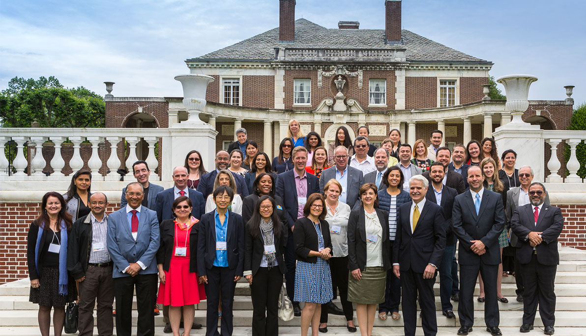 The group in front of NYIT de Seversky Mansion.