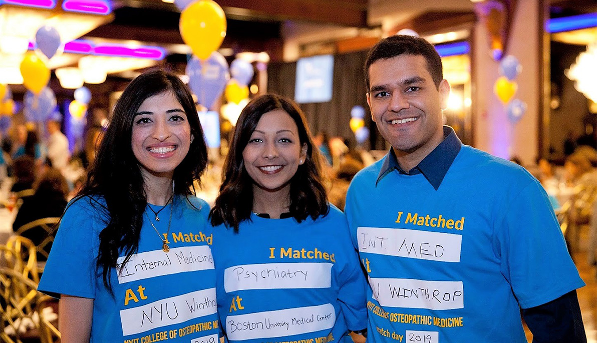 Three NYITCOM students at Match Day.