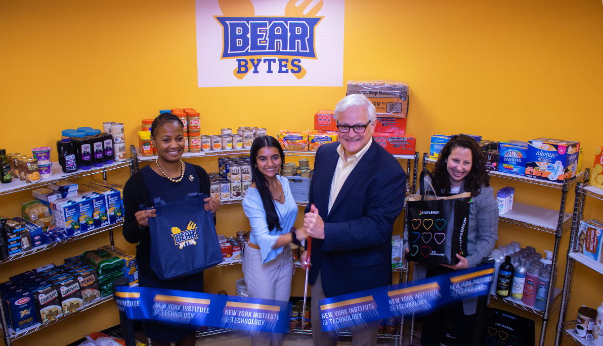 Hank Foley, Tiffani Blake, Anoushka Guha, and Stop & Shop representative cutting the ribbon